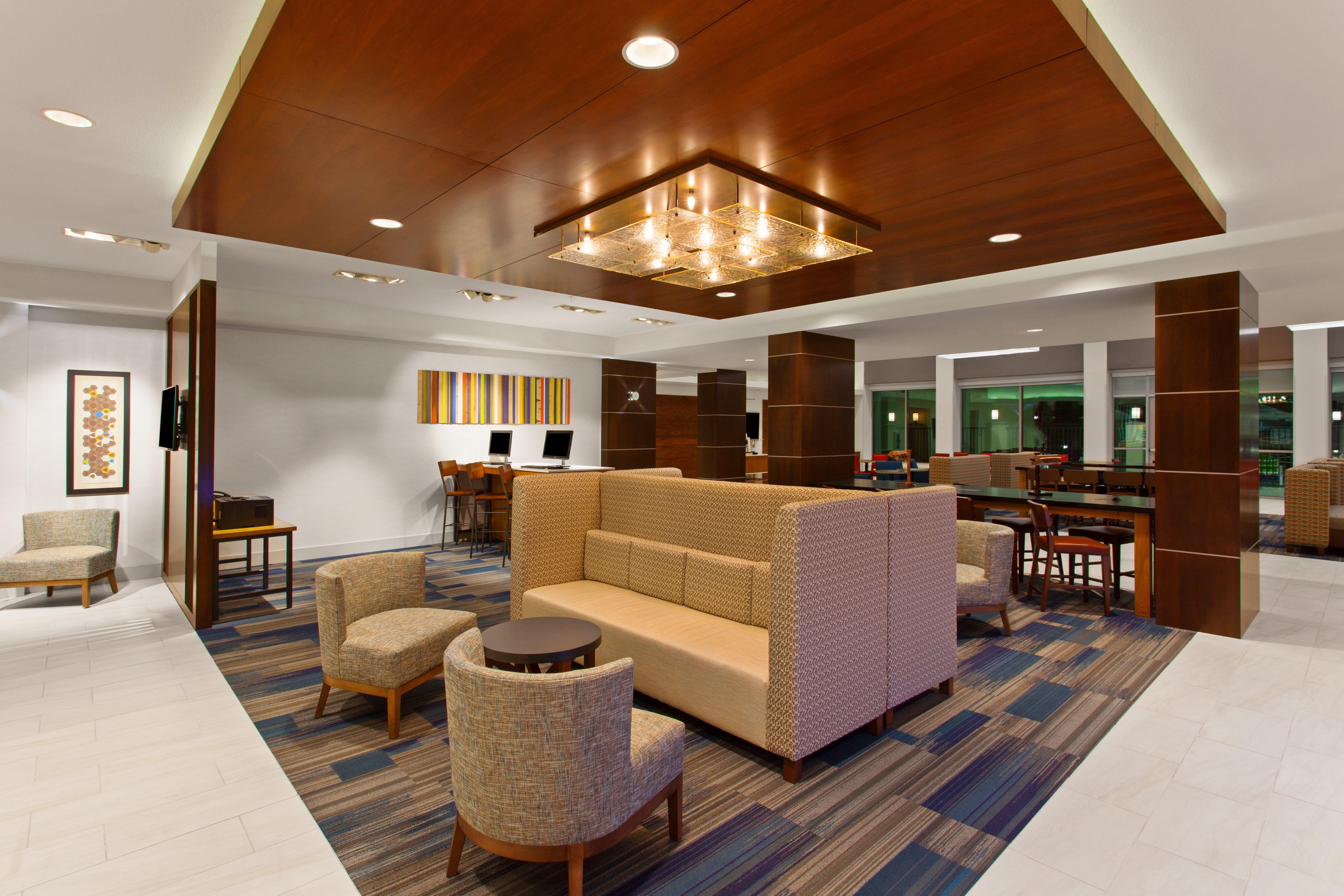 Hyatt Centric The Woodlands Hotel Exterior photo